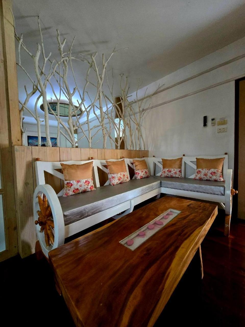 Olivier Boutique Hotel Chiang Mai Buitenkant foto