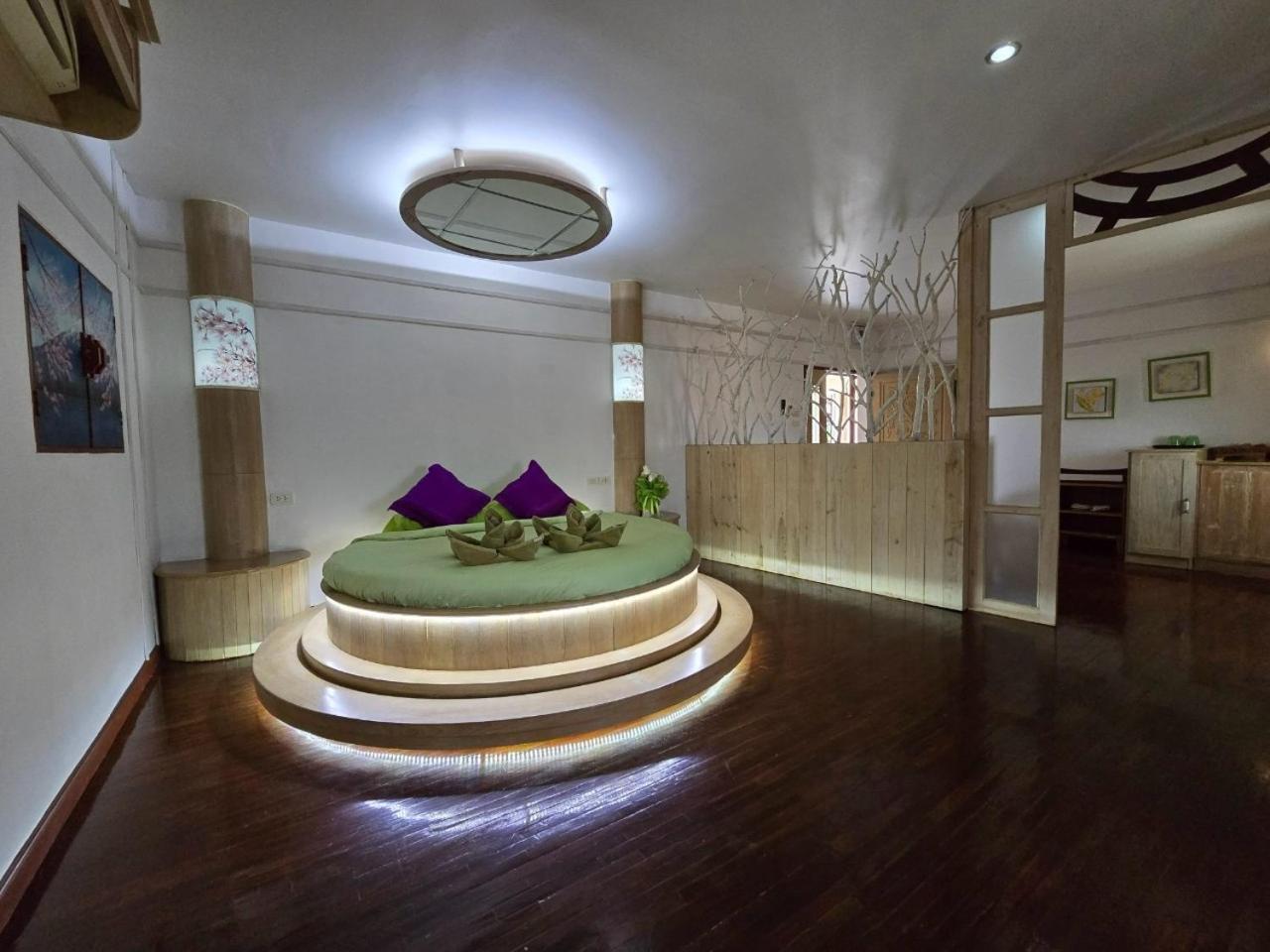 Olivier Boutique Hotel Chiang Mai Buitenkant foto