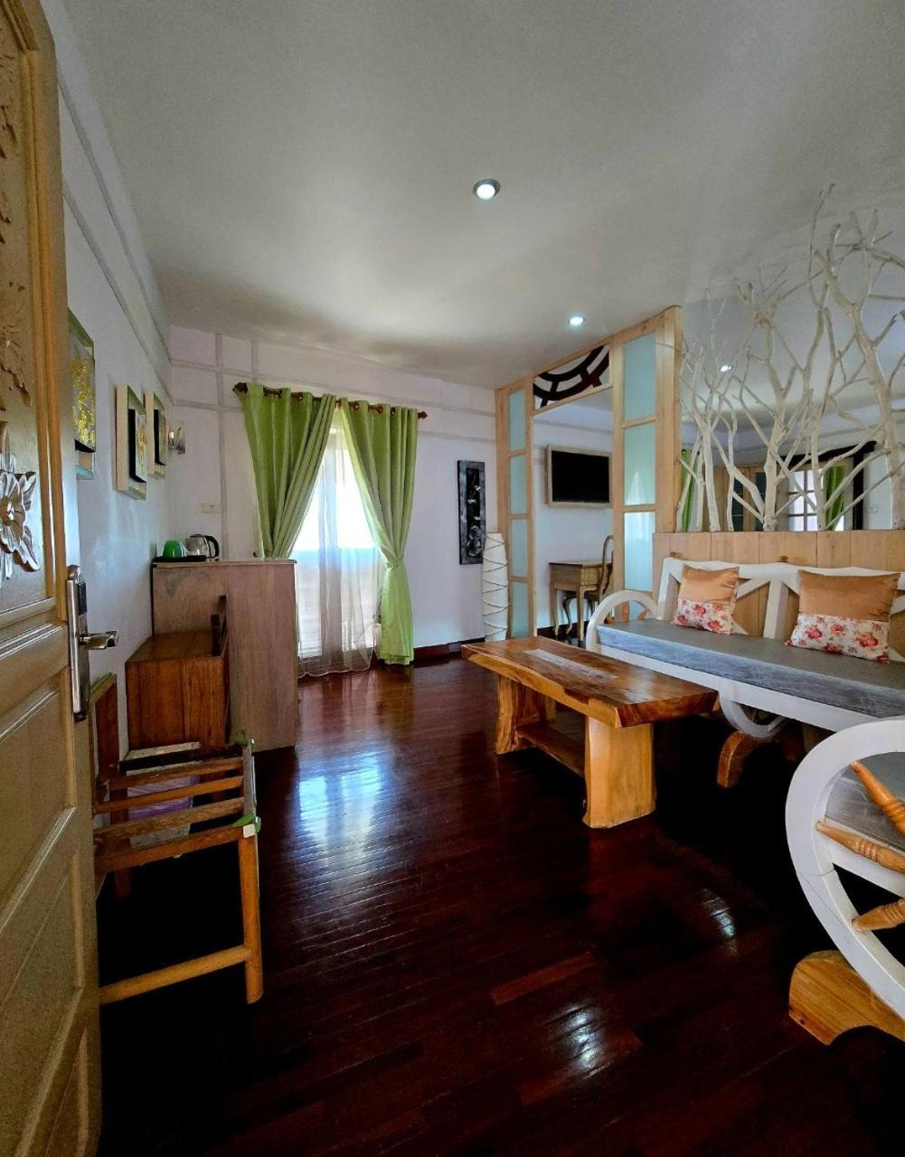 Olivier Boutique Hotel Chiang Mai Buitenkant foto