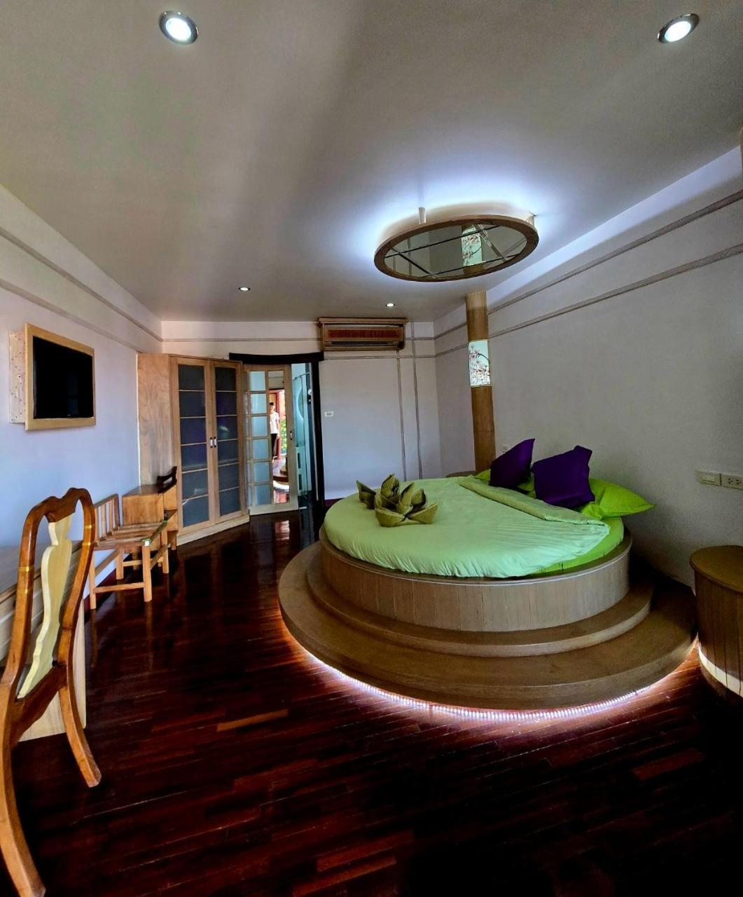 Olivier Boutique Hotel Chiang Mai Buitenkant foto